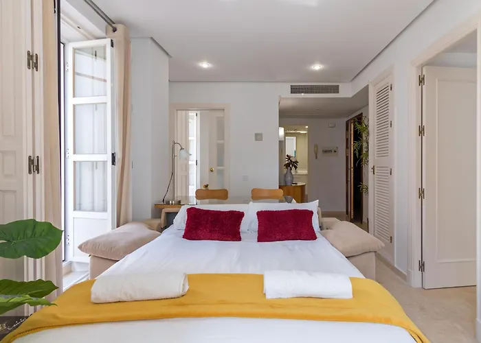 Bamberg Central Suite By Valcambre